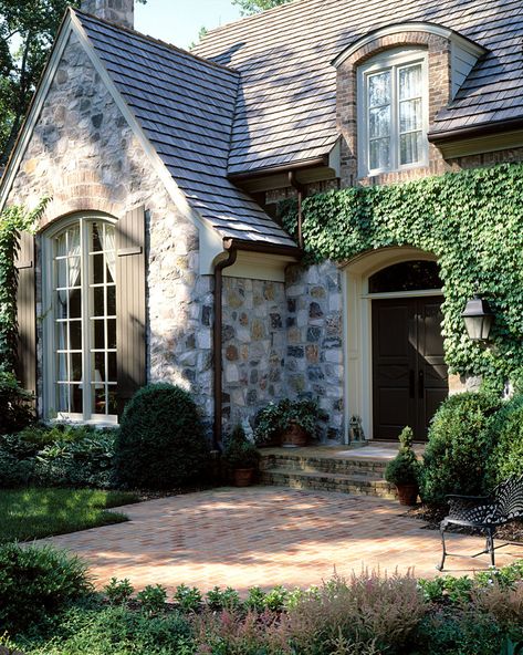 Stone Entrance, French Country Exterior, Gregory House, French Country Design, Residential Architect, Casa Vintage, Casa Exterior, Country Homes, French Cottage