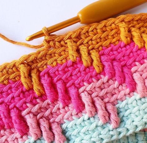 CROCHET EASY TUTORIAL | Apache Tears! I saw this pattern here and decided to try it | Facebook Studio Madelaine, Apache Tears, Granny Stitch, Yarn Stash, Crochet Easy, Easy Tutorial, Baby Blankets, Knitting And Crochet, Easy Crochet