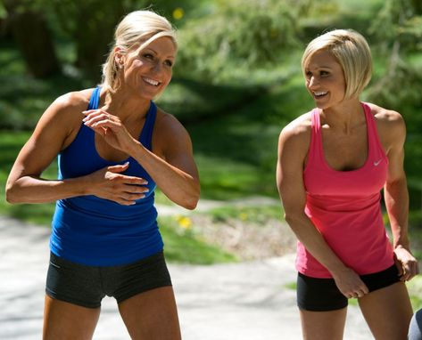 Tosca Reno, (left) along with workout mogul Jaimie Eason, at Reno's Caledon, Ontario home. Tosca Reno, Over 50 Fitness, Jamie Eason, Fitness Models Female, Fitness Nutrition, Fitness Model, Get In Shape, Fun Workouts, Fit Life