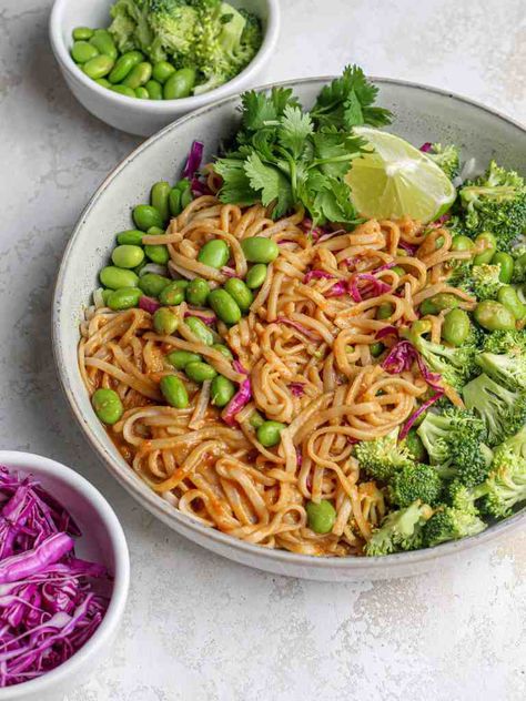 Gochujang Peanut Sauce, Tasty Noodles Recipe, Peanut Sauce Noodles, Spicy Peanut Noodles, Tofu Noodles, Vegan Noodles, Bbq Tofu, Gochujang Sauce, Shirataki Noodles