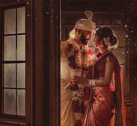 Telugu Marriage Pics, Kerala Hindu Wedding Photos, Wedding Pics Aesthetic, Telugu Wedding Photography, Tamil Wedding Photography, Hindu Wedding Photography, Hindu Wedding Photos, South Wedding, Asian Wedding Photography