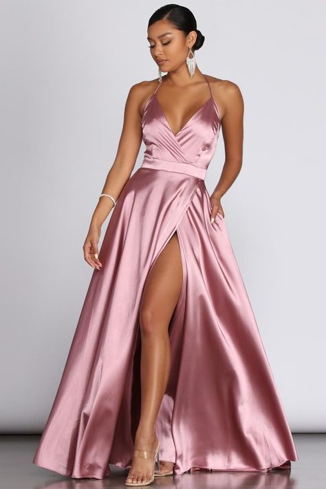 ecd62de20ea67e1c2d933d311b08178adesc45673084ri Vinter Mode Outfits, Windsor Dresses Prom, Prom Dress Trends, Trendy Prom Dresses, Stunning Prom Dresses, Cute Prom Dresses, Pretty Prom Dresses, Windsor Dresses, Prom Outfits