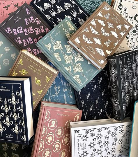 Period Drama Romance, Rebinding Books, Jane Austen Aesthetic, Old Money Dark Academia, Austen Aesthetic, Dark Academia Coquette, Penguin Clothbound, Clothbound Classics, Academia Coquette