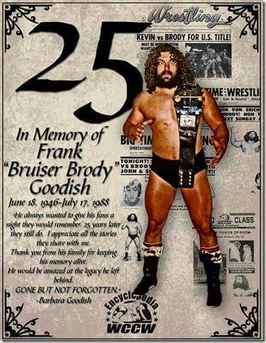 Brody 80s Candy, Bruiser Brody, Wrestling Photos, I Am A Warrior, Wrestling Stars, Pro Wrestler, Wrestling Superstars, Candy Table, Japan News