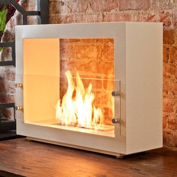 Super cool, a portable fireplace for indoors or outdoors...a little on the modern side for my usual tastes, but it's such an awesome idea! Fireplace White, Portable Fireplace, Ventless Fireplace, Exterior Fireplace, Outdoor Fireplace Designs, Ethanol Fireplace, Indoor Fireplace, Fireplace Makeover, Modern Fireplace