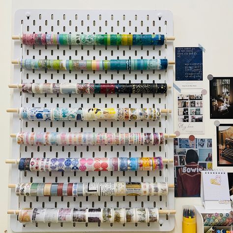 Washi Tape organize on Pegboard Washi Tape Display, Washi Tape Storage Ideas, Washi Tape Organization, Tape Organization, Washi Tape Organizer, Washi Tape Holder, Scrapbooking Storage, Room Organizers, Washi Tape Dispenser