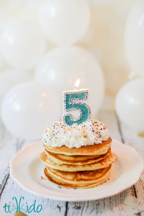 Easy Birthday Cake Pancakes Made With Cake Batter | Tikkido.com Pancake Birthday, Birthday Cake Pancakes, Cake Mix Pancakes, Birthday Pancakes, Birthday Breakfast Party, Cake Pancakes, Pancake Party, Pancake Cake, Birthday Morning