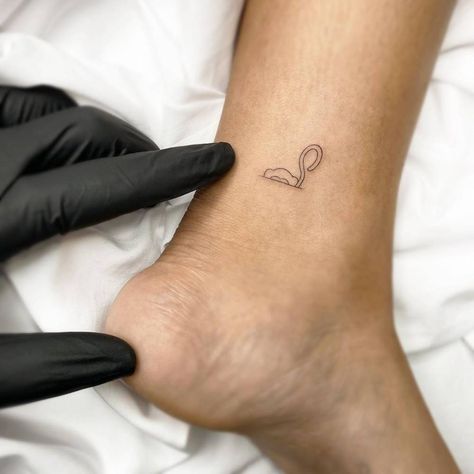 Minimal Monkey Tattoo, One Line Monkey Tattoo, Monkey Line Tattoo, Monkey Outline Tattoo, Tiny Monkey Tattoo, Cute Monkey Tattoo, Minimalist Monkey Tattoo, Monkey Tattoo Ideas For Women, Monkey Tattoo Small Cute