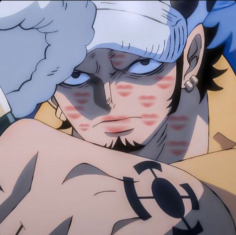 ❦ℒ𝓪𝓌⚙︎      -Law-one piece Trafalgar Law Character Sheet, Trafalgar Law Side Profile, Law Icons One Piece, Law Low Quality, One Piece Law Pfp, One Piece Ace Icon, One Piece Christmas Pfp, Trafalgar Law Pfp, Law One Piece Icon