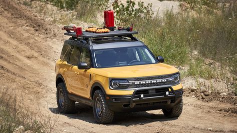 Ford Just Rolled Out 5 New Adventure Bronco Concepts  @RobbReport #bronco #CapeCoral #Fortmyers #cars #garage @BeachGuitar1 #SWFL 2021 Ford Bronco Sport, Bronco Concept, Sport Ideas, New Bronco, Classic Bronco, Ford Bronco Sport, Early Bronco, Ford Suv, Classic Ford Broncos