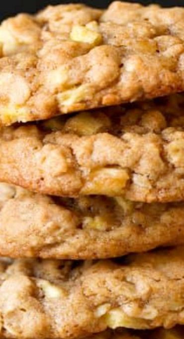 Apple Cranberry Cookies, Applesauce Desserts, Oatmeal Cookies With Apples, Cinnamon Apple Oatmeal Cookies, Kroger Apple Cinnamon Soft Top Cookies, Apple Cinnamon Oatmeal Cookies Healthy, Oatmeal With Apples And Cinnamon, Apple Filled Oatmeal Cookies, Apple Cinnamon Oatmeal Cookies