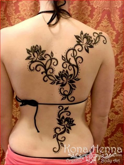 Henna Tattoo Back, Simbolos Tattoo, Back Henna, Henna Ink, Celestial Elements, Henna Inspired Tattoos, Henna Tattoo Hand, Henna Tattoo Designs Hand, Henna Art Designs