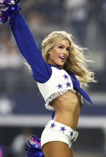 Dallas Cowboys Cheerleader Costume, Dallas Cowboy Cheerleader, Cheerleader Halloween, Dallas Cheerleaders, Dallas Cowboys Women, Pantone 2020, Cheerleader Costume, Football Cheerleaders