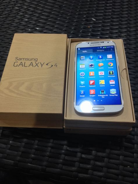 Samsung Galaxy S4 Samsung Galaxy S4, Galaxy S4, Tablet, Samsung Galaxy, Technology, Electronic Products, Quick Saves