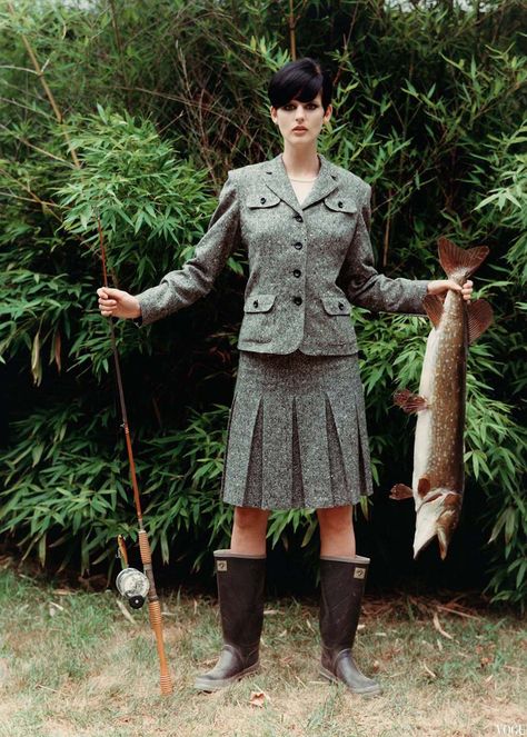 Stella Tennant by Arthur Elgort for Vogue US October 1995 Arthur Elgort, Stella Tennant, Vogue Us, Vogue Covers, Loungewear Luxury, Fishing Women, Fishing Girls, Vogue Patterns, Trout Fishing