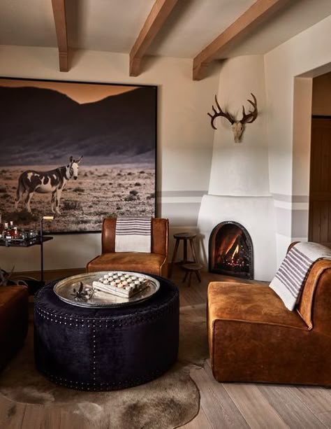 Western Living Room, Western Interior, Southwestern Home, Modern Western, Western Homes, Hotel Boutique, Western Home Decor, The Design Files, Western Decor