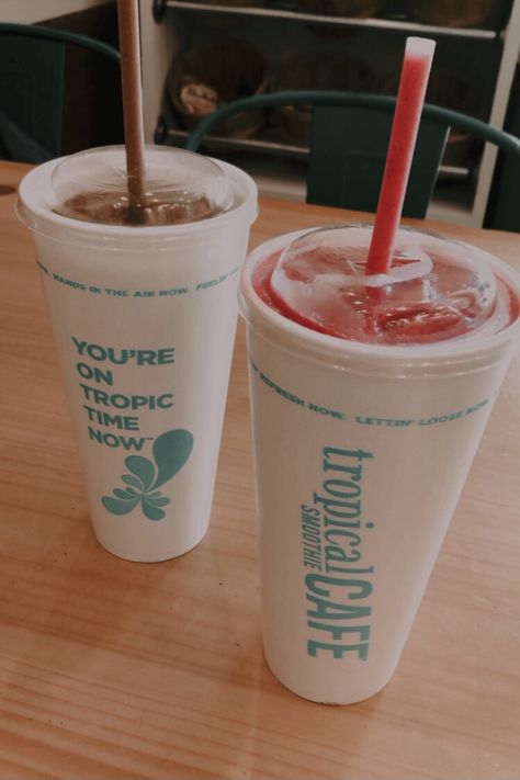 Tropical Smoothie Cafe Aesthetic, Tropical Smoothie Aesthetic, Smoothie Aesthetic Photo, Tropical Smoothie Cafe Recipes, Smoothie Peanut Butter, Peanut Butter Cup Smoothie, Tropical Smoothies, Tropical Cafe, Yummy Nummies