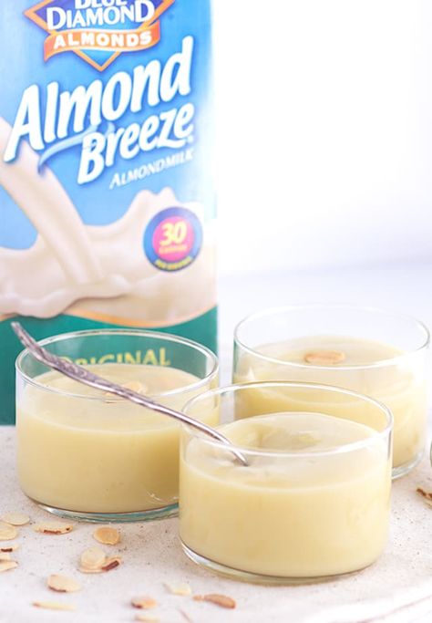 Almond Pudding - delicious and creamy almond pudding that's made with almond milk! Almond Milk Pudding, Almond Pudding, Milk Pudding Recipe, Dairy Free Pudding, Easy Pudding Recipes, Milk Pudding, Almond Milk Recipes, Easy Puddings, Homemade Pudding