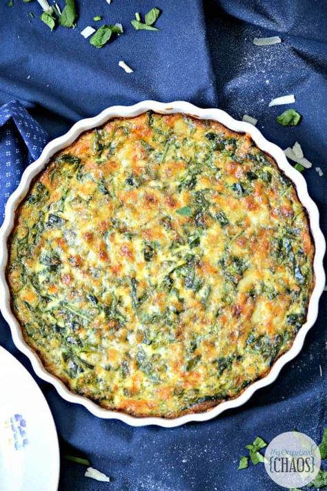 Quiche Breakfast, Broccoli Quiche Recipes, Recipe For Spinach, Spinach Quiche Recipes, Broccoli Quiche, Quiche Recipes Easy, Easy Brunch Recipes, Christmas Morning Breakfast, Brunch Recipe