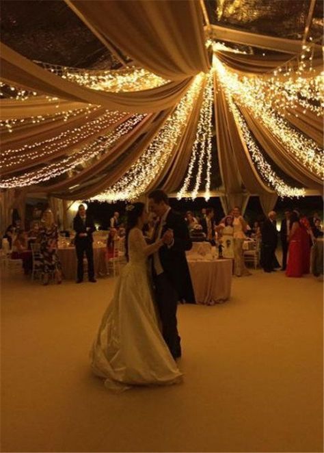 26 Creative Wedding Tent Decoration Ideas to Inspire #wedding #decorations #weddingtent #bride #love #weddingday Soft Lighting Wedding, Diy Wedding Tent, Wedding Tent Decorations, Wedding Ceiling, Rustic Wedding Decorations, Tent Decorations, Wedding Venue Decorations, Wedding Tent, Wedding Stage Decorations