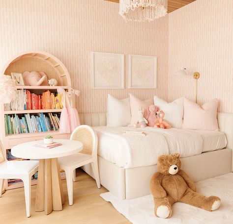 Daybed With Nightstand, Girls Room With Trundle Bed, Girls Bedroom With Daybed, Toddler Pink Room, Pink Daybed, Girls Room With Daybed, Toddler Daybed Room Ideas, Daybed Girls Room, Daybed Room Ideas For Girls Children