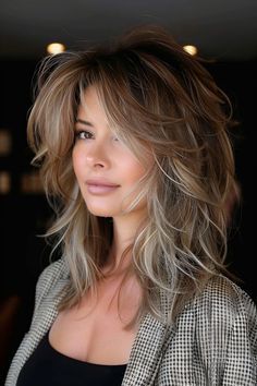 Must-Try Shag Haircuts and Hairstyles in 2024 Layered Haircuts For Women, Haircuts For Long Hair With Layers, Short Shag Haircuts, Shaggy Haircuts, Long Layered Haircuts, Short Layered Haircuts, Shag Haircut, Medium Length Hair, Hair Design