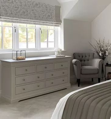 Guest room photo showing Toulouse French inspired Grey Painted 3 Over 4 Chest of Drawers in the home of @northumberland_family_home on Instagram 2 Chest Of Drawers In Bedroom, Draws In Bedroom, Grey Wood Bedroom Ideas, Long Chest Of Drawers Bedroom, French Grey Bedroom, Bedroom Alcove Ideas, Grey House Decor, Master Room Inspiration, Bedroom Chest Of Drawers Styling