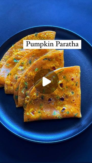 Vinny Shukla on Instagram: "Healthy Pumpkin Paratha! 🎃  Both my kids hate yellow pumpkin right from they were babies. This is how I sneaked into Paratha and they didn’t have and still don’t have any clue. A regular in their lunch box too. They have always thought it’s Masala Paratha.. trust me! :-) I have been feeding them this right from they were hand held babies until today and trick to include this healthy vegetable worked successfully. If you think it’s going to taste sweet.. NOT AT ALL! Give it a try once and become a happy mumma if your kids dislike it too.  Ingredients: Pumpkin purée - 1 cup Ginger - 1 tbsp (grated) Green Chilli - 3 (chopped) Chopped Coriander - 1/2 cup Turmeric Powder - 1/4 tsp Chilli Powder - 1 tsp Coriander Powder - 2 tsp Ajwain - 1/2 tsp Garam Masala Powder - Green Pumpkin Recipes, Yellow Pumpkin Recipes, Pumpkin Recipes Indian, Masala Paratha, Kids Lunch Box Meals, Garam Masala Powder, Vegetarian Recipes Dessert, Breakfast Recipes Kids, Yellow Pumpkin