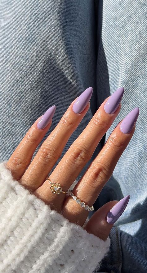 spring nail art, spring nails, nail art, nail trends, nail art inspiration, nail ideas Nails Inspo Lavender, Lila Nails Lavender, Nail Spring 2024, Summer Nails Lavender, Lavender Almond Nails, Lavender Nails With Design, Lavender Nail Ideas, Nail Art Viola, Nails Lavender