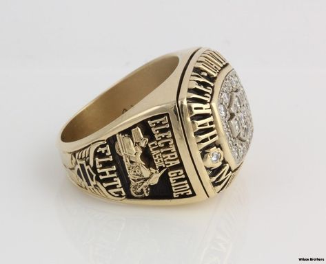 Harley Davidson Motorcycles 61ctw Genuine Diamond Ring 10K Gold Solid Harley Davidson Wedding Rings, Gold Harley Davidson, Mens Jewelry Rings, Harley Davidson Rings, Harley Davidson Merchandise, Harley Davidson Jewelry, Harley Davidson Wedding, Inexpensive Wedding Venues, Harley Davidson Motorcycles