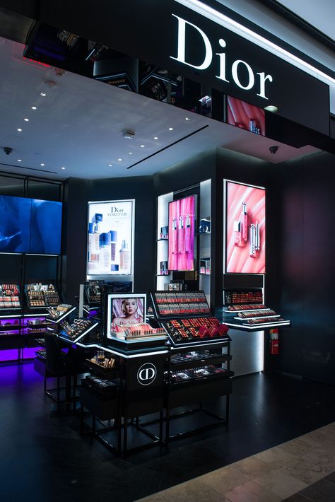 Dior Beauty Valley Fair | chelseapearl.com #beauty #luxury #dior Uk Icon, Dior Store, Valley Fair, Dior Shop, Dior Cosmetics, Fashion Showroom, Dior Forever, Perfume Store, Luxury Cosmetics