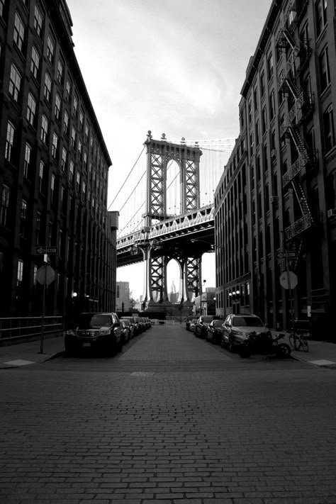 Bridge Wallpaper, Monochrome Wallpaper, New York Wallpaper, Free Background Images, York Wallpaper, Black And White Picture Wall, Manhattan Bridge, New York Pictures, Photographie Portrait Inspiration