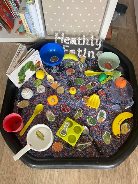 Healthy Eating Nursery Activities, Healthy Eating Sensory Activities, Healthy Eating Week Eyfs, Fruit Tuff Tray Ideas, Healthy Food Sensory Bin, Healthy Eating Tuff Tray Ideas, Healthy Me Eyfs Activities, Healthy Eating Activities For Babies, Health And Self Care Activities Eyfs