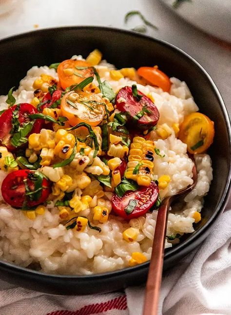 Summer Risotto, Cheesy Risotto, Creamy Risotto, Comfort Dinner, Shrimp Scallops, Arborio Rice, Summer Eating, Risotto Recipes, Grilled Corn