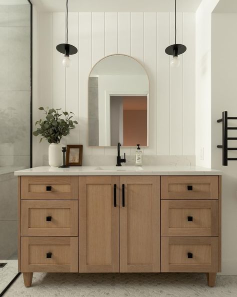 Master Bath With Wood Floor, Modern Farmhouse Walk In Shower Ideas, Bathroom Vanity Open Shelving, Bathroom Remodel Wood Vanity, Wood Vanity Black Hardware, Modern Farm Bathroom, Contemporary Farmhouse Bathroom, Brown Wood Bathroom, Black Hardware Bathroom