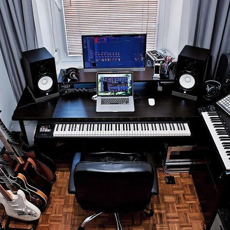 Home Music Studio Ideas, Home Recording Studio Setup, Recording Studio Setup, Home Studio Ideas, Home Music Rooms, Recording Studio Design, Recording Studio Home, Home Studio Setup, Music Studio Room