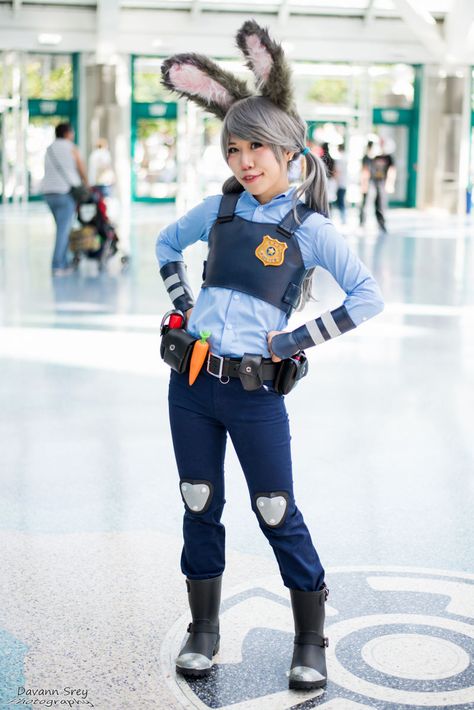 Judy Hopps Cosplay Judy Hopps Costume, Judy Hopps Cosplay, Zootopia Judy Hopps, Judy Hopps, Ideal Image, Media Images, Creative Halloween Costumes, Zootopia, Halloween Looks