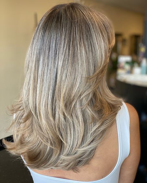 🤍🤍Blondest & brightest 🤍🤍 Full head of babylights/balayage+blowout style Swipe for before➡️ ⏰:7hrs. 🌹🌹🌹🌹🌹🌹🌹🌹🌹��🌹🌹🌹🌹🌹🌹🌹🌹🌹🌹 #bright #icy #blonde #balayage #babylights #highlights #blowout #hairstyle #beforeandafter #hairtransformation #losangeles #northhollywoodhairstylist #trend #hairideas #glam_orossa Bright Icy Blonde, Full Head Of Blonde Highlights, Blonde Balayage Babylights, Balayage Blowout, Full Highlights Blonde, Highlights Blowout, Full Head Of Babylights, Blowout Hairstyle, Icy Blonde Balayage