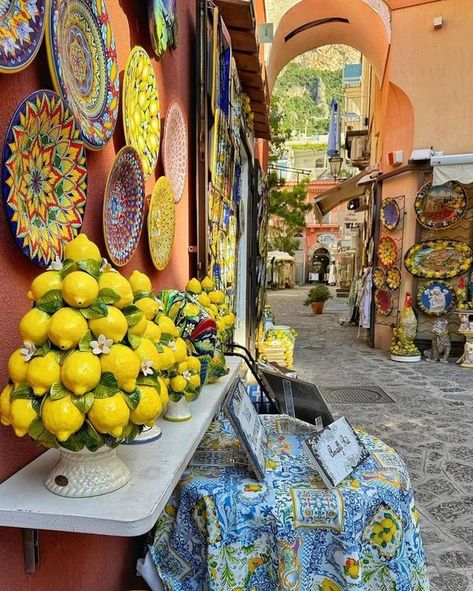 Lovely Italy | Positano 🍋 a lemon-scented town on the Amalfi coast | Facebook Italy Positano, Italian Heritage, Father Quotes, The Amalfi Coast, Sorrento, Flower Images, Positano, Amalfi Coast, Amalfi