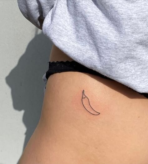 Chilli Tattoo Design, Chilli Tattoo Outline, Small Bum Tattoo, Small Thumb Tattoos, Tattoo On Bum For Women, Rhcp Tattoo, Chilli Tattoo, Elegance Tattoo, Feminine Tattoo Ideas