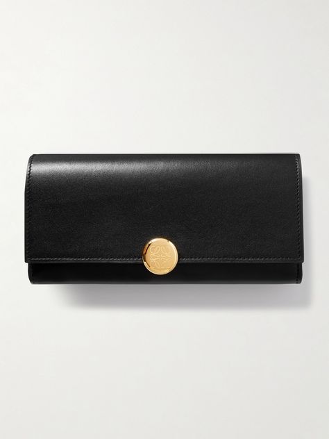 Loewe's wallet is embellished with glossy 'Pebble' hardware - zoom in and you'll notice it's engraved with the brand's 'Anagram' logo. It's crafted from leather and has plenty of slots inside for your cards and notes. Loewe Clothes, Zara Closet, Loewe Wallet, Build Wardrobe, Baggage Claim, Eyewear Shop, Loewe Bag, Designer Wallets, Fine Watches