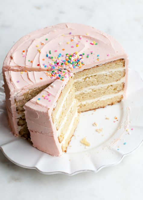 Best Butter Cake — Style Sweet Vanilla Buttercream Icing, Vanilla Bean Cakes, Vanilla Birthday Cake, Torte Cupcake, Slow Cooker Desserts, Birthday Cake Recipe, Fashion Cakes, Cupcake Cake, Butter Cake