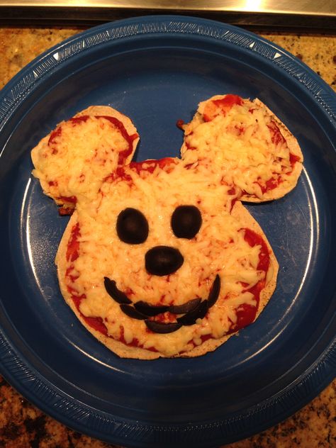 Mickey Mouse Pizza, Shaped Food, Pizza Shapes, Gross Food, Kids Homemade, Edible Creations, Mini Pizza, 3rd Birthday, Food To Make