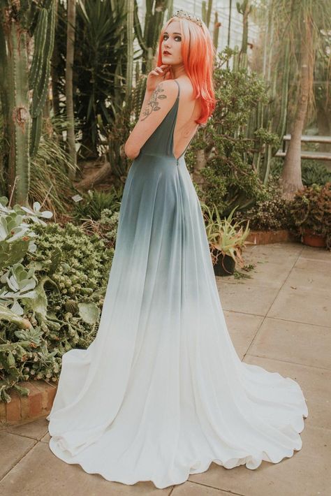 Ombre Green Wedding Dress, Handpainted Wedding Dress, Alternative Wedding Dress Plus Size, Non Traditional Wedding Dress Colors, Unique Colored Wedding Dresses, Ombre Wedding Dresses, Non Traditional Wedding Dress Plus Size, Different Color Wedding Dresses, Alternative Wedding Outfit