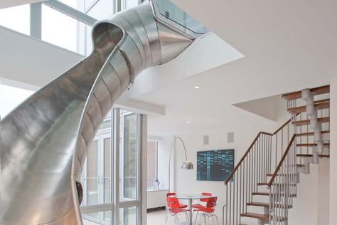 duplex apartment with a slide. awesome. Penthouse In New York, Stair Slide, Contemporary Family Room, Interior Design Blogs, Rainbow House, Indoor Slides, Escalier Design, Futuristic Home, Duplex Apartment