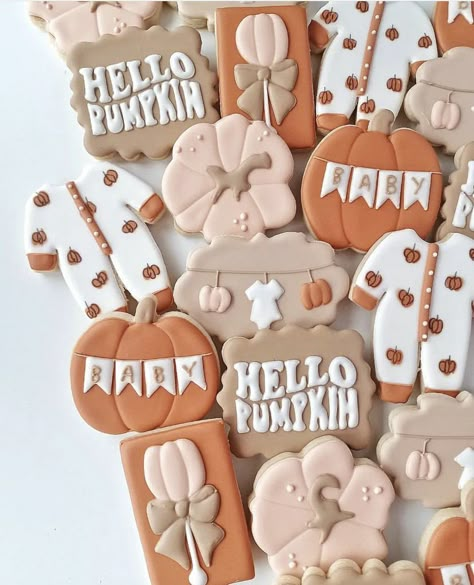 Neutral Fall Gender Reveal, Pumpkin Shower Decor, A Lil Pumpkin Is On The Way, Lil Pumpkin Baby Shower Cookies, Boho Fall Gender Reveal, Cute Gender Reveal Themes Fall, Gender Reveal Party Theme Fall, Little Pumpkin On The Way Cookies, November Baby Shower Themes Boys