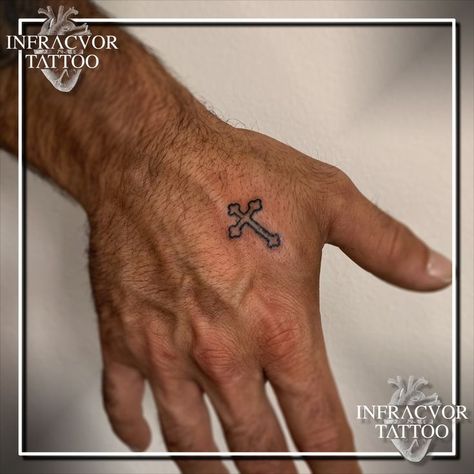 A client of mine wanted a cross on his hand. Here is the result. A classic. Hand Cross Tattoo, Finger Cross Tattoo, Cross Hand Tattoo, Cross Tattoo Men, Cross Tattoo On Hand, Catholic Tattoos, Man Hand, Cross Tattoo For Men, Cross Tattoo