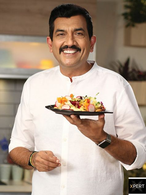 The food king. www.xpert.tv Cold Cake, Sanjeev Kapoor, Cake Recipe, Cake Recipes, Chef, Tv, Cake