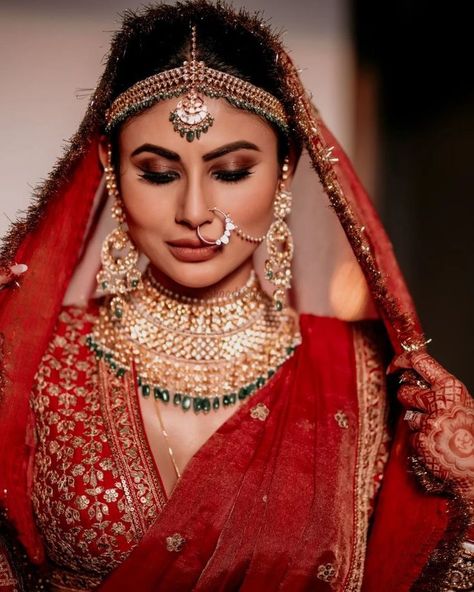 #JustMarried - Introducing wedding pictures of Actress Mouni Roy to Suraj Nambiar. This beautiful Bollywood Style Destination wedding in Goa is a great insipration for all 2022 Weddings. #shaadisaga #indianwedding #celebritywedding #intimatwedding #simplewedding #destinationwedding #malayaliwedding #destinationweddingingoa #mouniroy #mouniroywedding #bengaliwedding #mouniroyboyfriend #mouniroyweddingphotos #mouniroymarriage #mouniroyweddingpictures #mouniroyandsurajnambiar #mouniroylehenga Baju Kahwin, Bollywood Bridal, Bridal Makeup Images, Bold Makeup Looks, Wedding Lehenga Designs, Mouni Roy, Indian Bride Outfits, Bridal Makeup Natural, Bengali Wedding