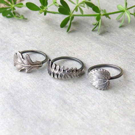 Oak Leaf Ring Nature Inspired Ring Silver Leaves Ring | Etsy Nature Inspired Silver Jewellery, Granola Rings, Silver Clay Rings, Artsy Rings, Ring Designs Silver, Leaf Ring Design, Fern Ring, Leave Ring, Oak Jewelry